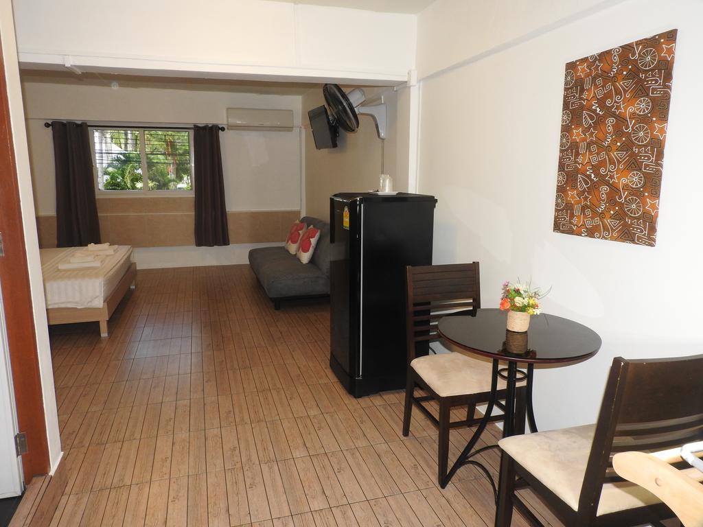 Allstar Guesthouse Karon Exterior foto