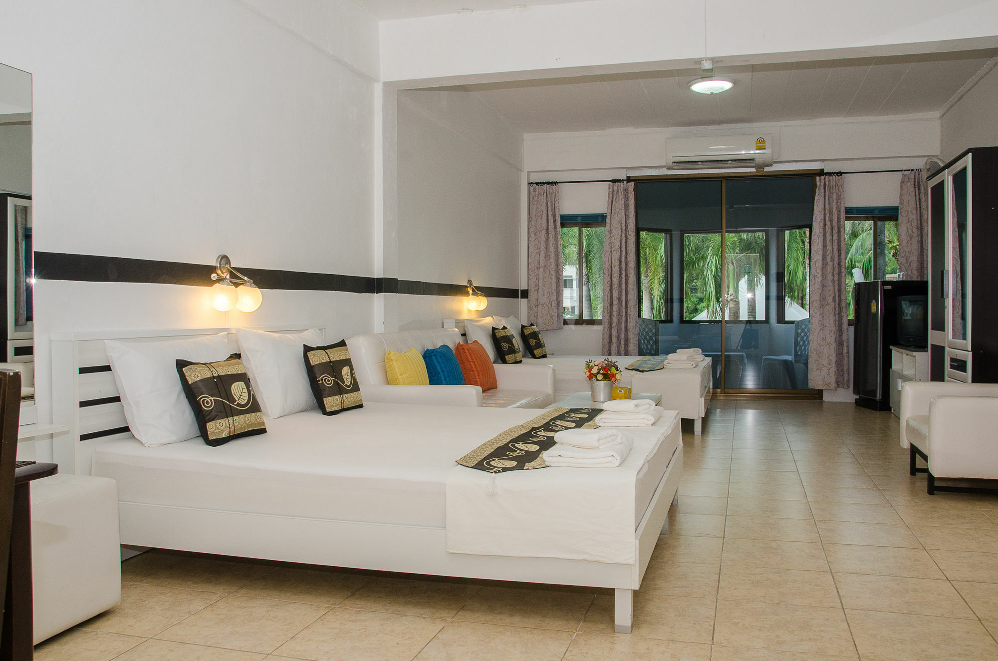 Allstar Guesthouse Karon Exterior foto